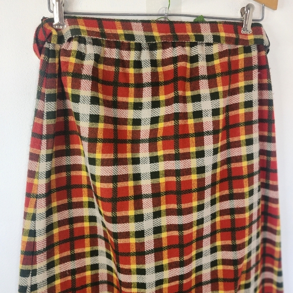 Vintage Wool Plaid A line Maxi Skirt with Belt Elastic Waist - Picture 5 of 9